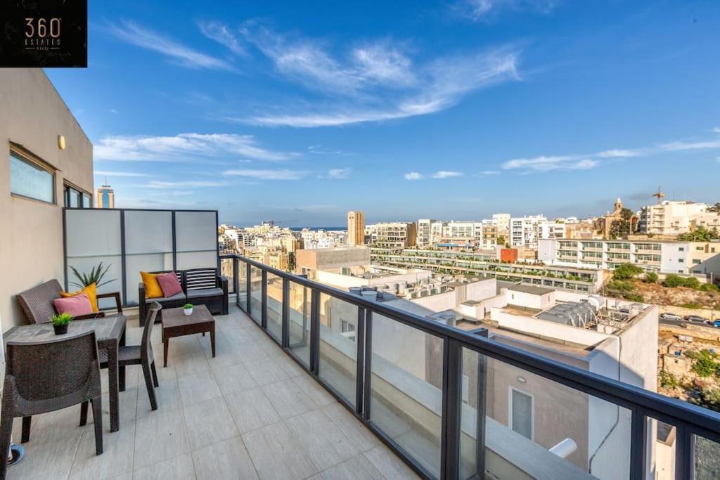 1br Penthouse With Prvt Balcony In St Julians By 360 Estates * San Ġiljan