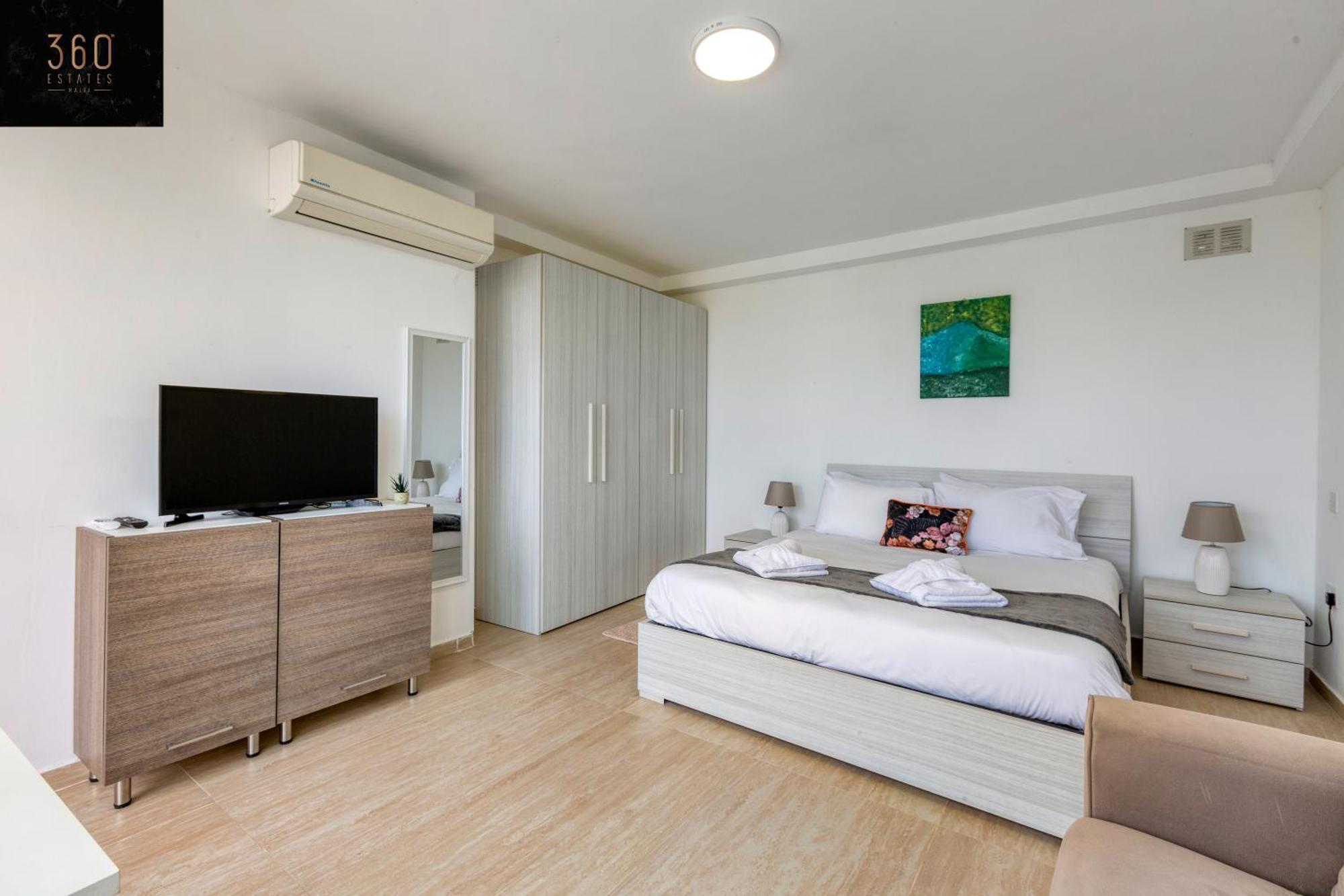 1br Penthouse With Prvt Balcony In St Julians By 360 Estates Apartment *
